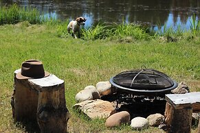 The Lodge At Lolo Hot Springs