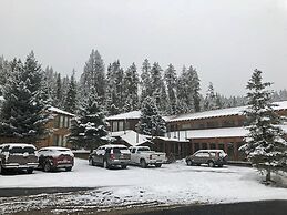 The Lodge At Lolo Hot Springs