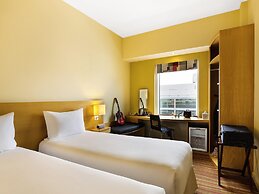 ibis Dubai Al Rigga