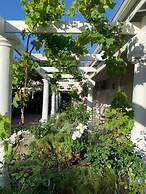 Montagu Vines Guest House