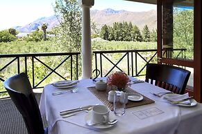 Montagu Vines Guest House