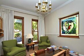 Montagu Vines Guest House