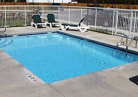 Suburban Studios Near Camp Lejeune