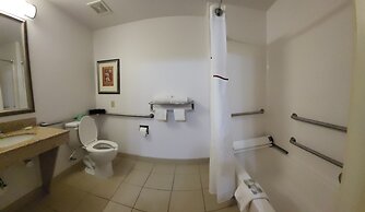 Red Roof Inn & Suites Midland