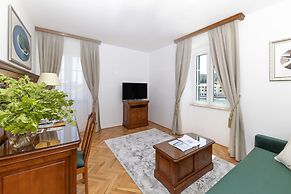 Heritage Hotel Tisno