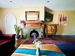 Pathsaala Inn & Restaurant