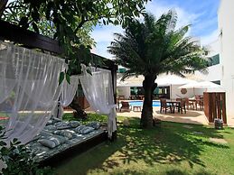 Farol de Itapuã Praia Hotel