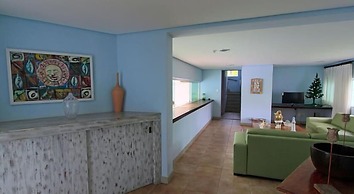 Farol de Itapuã Praia Hotel