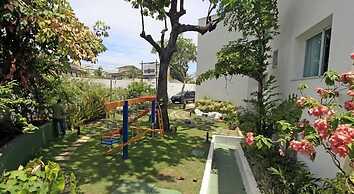 Farol de Itapuã Praia Hotel
