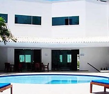 Farol de Itapuã Praia Hotel