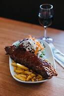 Royal Exhibition Hotel