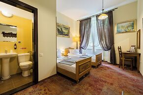 Residence Ambient