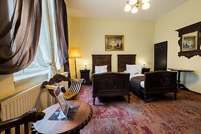 Residence Ambient
