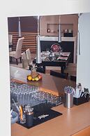 Marika's Aparts & Studios