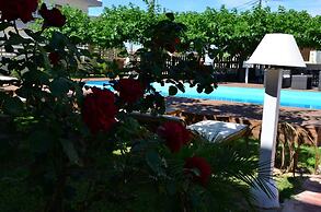 Marika's Aparts & Studios