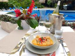 Cariblue Beach and Jungle Resort