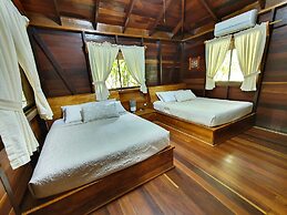 Cariblue Beach and Jungle Resort