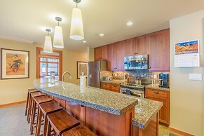 Capitol Peak Lodge by Snowmass Mountain Lodging