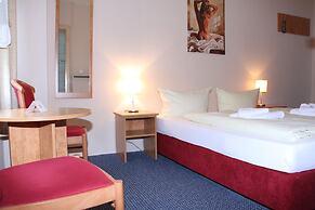 Hotel Holl