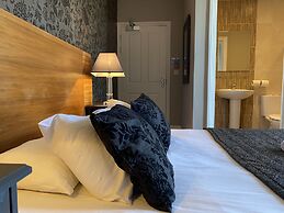 Number One Hundred B&B