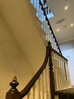 Number One Hundred B&B