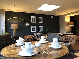 Number One Hundred B&B