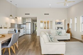 Rainbow Ocean Palms Resort