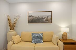 Rainbow Ocean Palms Resort