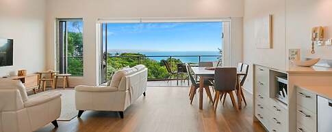 Rainbow Ocean Palms Resort