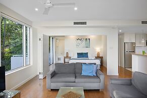 Rainbow Ocean Palms Resort