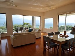 Rainbow Ocean Palms Resort