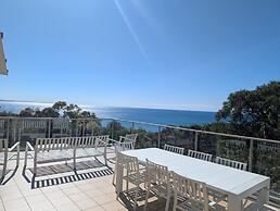 Rainbow Ocean Palms Resort