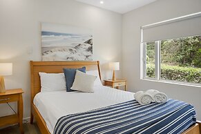 Rainbow Ocean Palms Resort