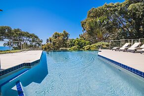 Rainbow Ocean Palms Resort