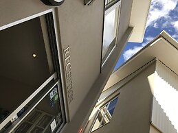 Rainbow Ocean Palms Resort