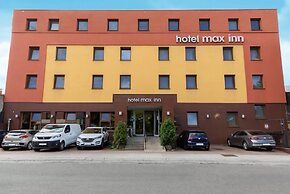 Max Inn Hotel
