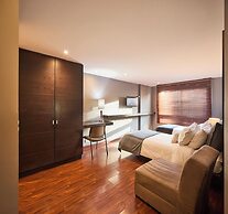 Nico ApartaSuites