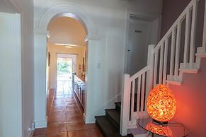 Ballinderry - The Robertson Guest House