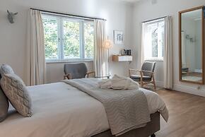 Ballinderry - The Robertson Guest House