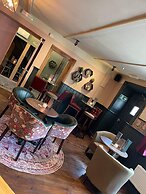 The Fountain Inn