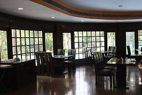 Vedic Village Sriperumbudur (formerly known as Citrus Hotel)