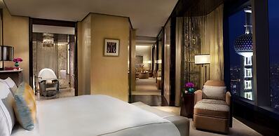 The Ritz-Carlton Shanghai, Pudong