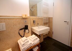 Qube Hotel Bergheim