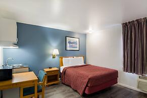 Rodeway Inn & Suites Sidney Historic Downtown I-80