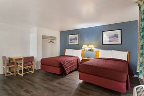 Rodeway Inn & Suites Sidney Historic Downtown I-80