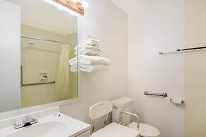 Rodeway Inn & Suites Sidney Historic Downtown I-80