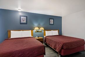 Rodeway Inn & Suites Sidney Historic Downtown I-80