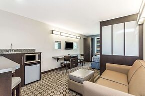 Microtel Inn & Suites by Wyndham Spring Hill/Weeki Wachee