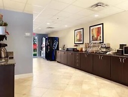 Microtel Inn & Suites by Wyndham Spring Hill/Weeki Wachee