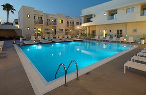 Melpo Antia Hotel & Suites